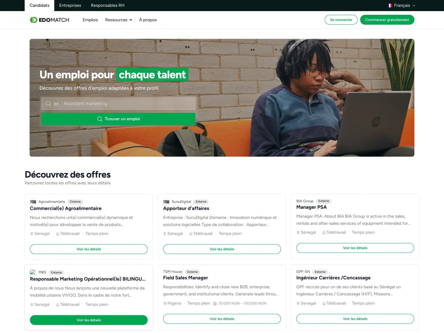 Le tableau de bord du portail talent, ses offres recommandées et l'entrée du CV builder.